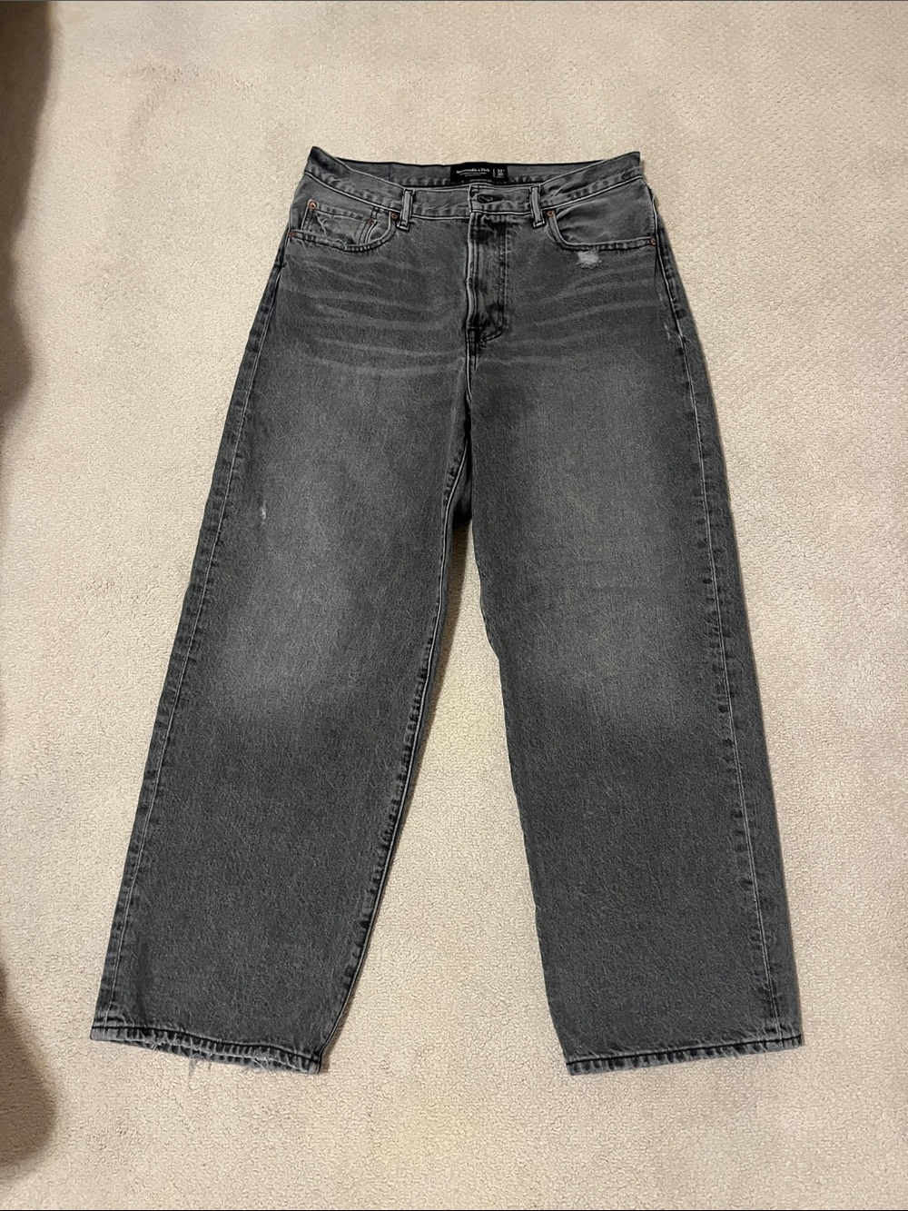 Abercrombie and fitch men’s baggy jeans